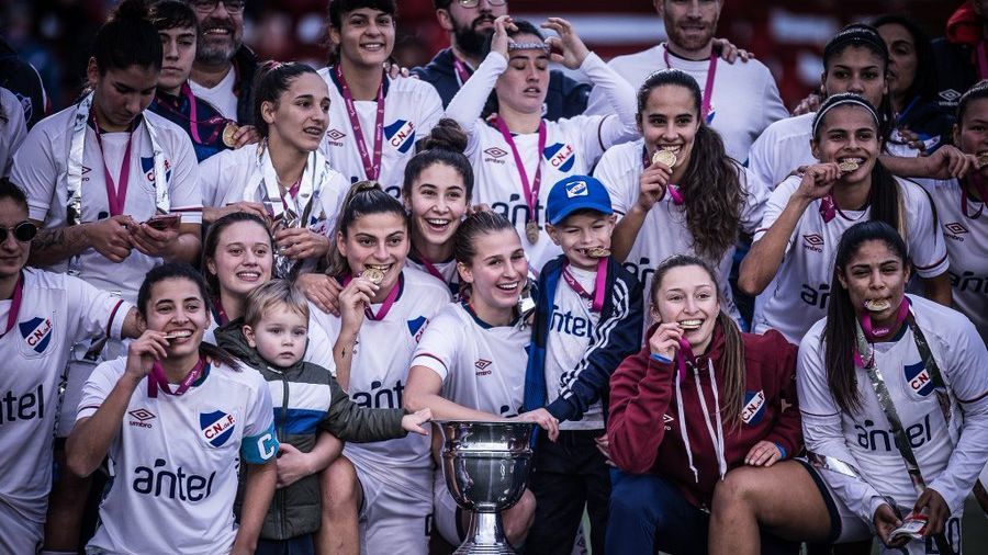 Nacional levantó la copa del Torneo Apertura Femenino - ESPN