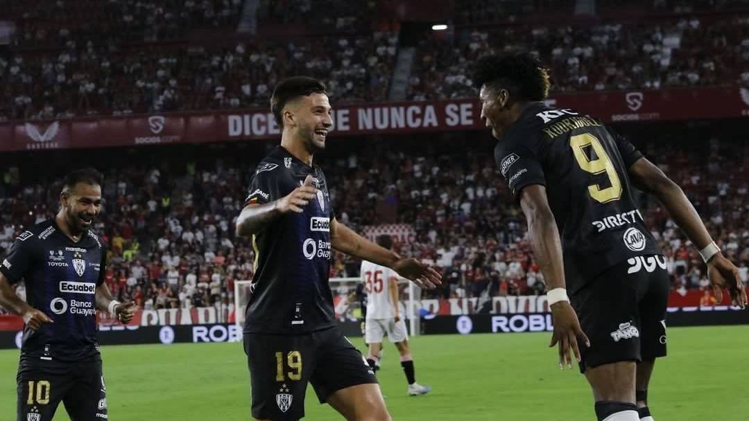 Lautaro Díaz puso el primero para Independiente en el partido ante Sevilla - ESPN