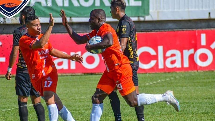 Eliser Quiñones rescata el empate de Achuapa ante Municipal que contó con doblete de Alejandro Galindo - ESPN