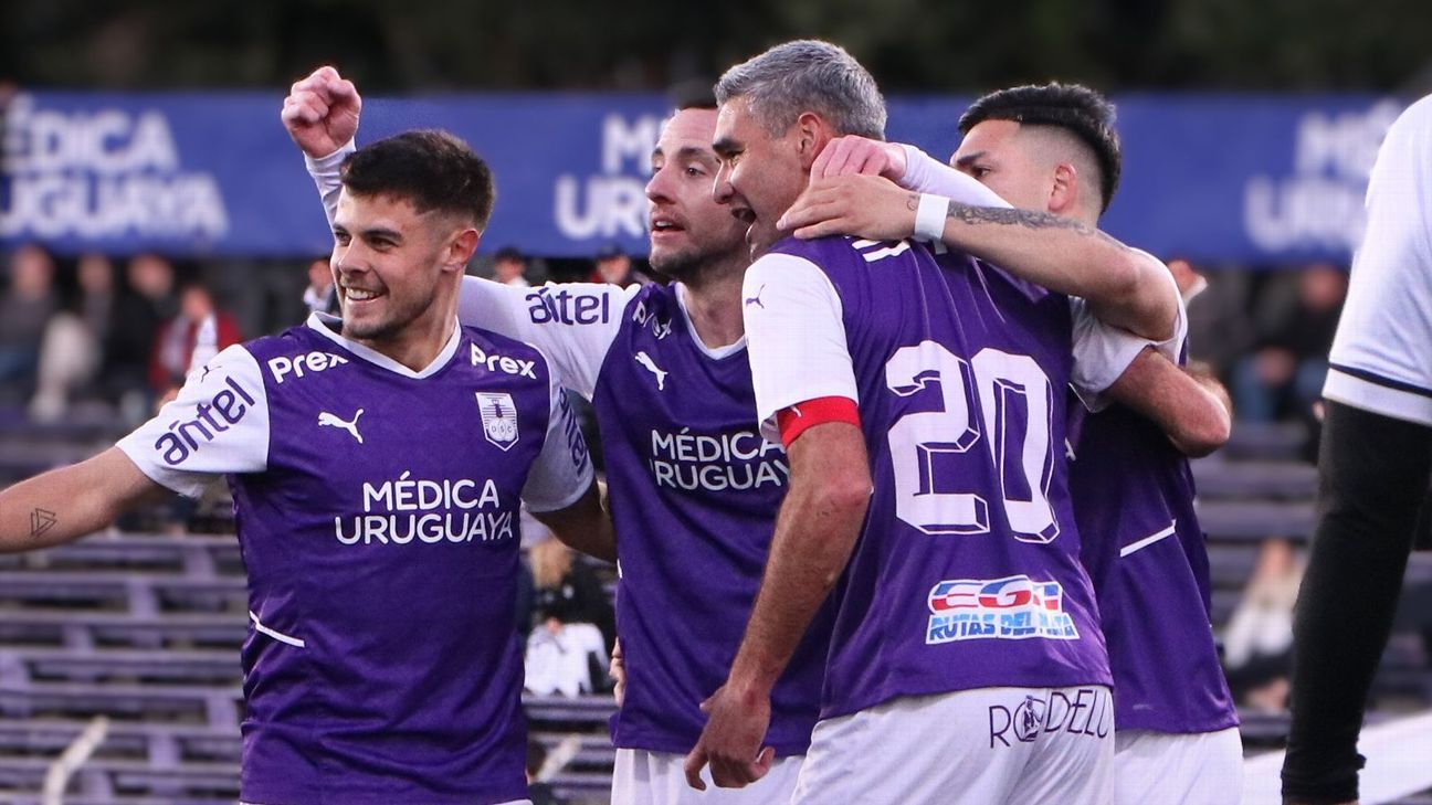 Defensor goleó a Wanderers y se acercó a Peñarol en la Anual - ESPN