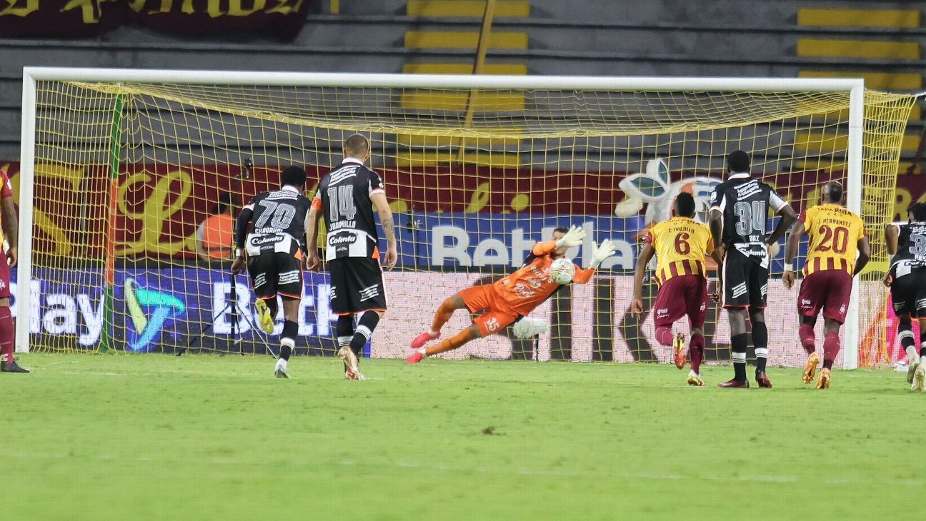 Tolima defeated Envigado in González's debut with Volpi as the standout player - ESPN