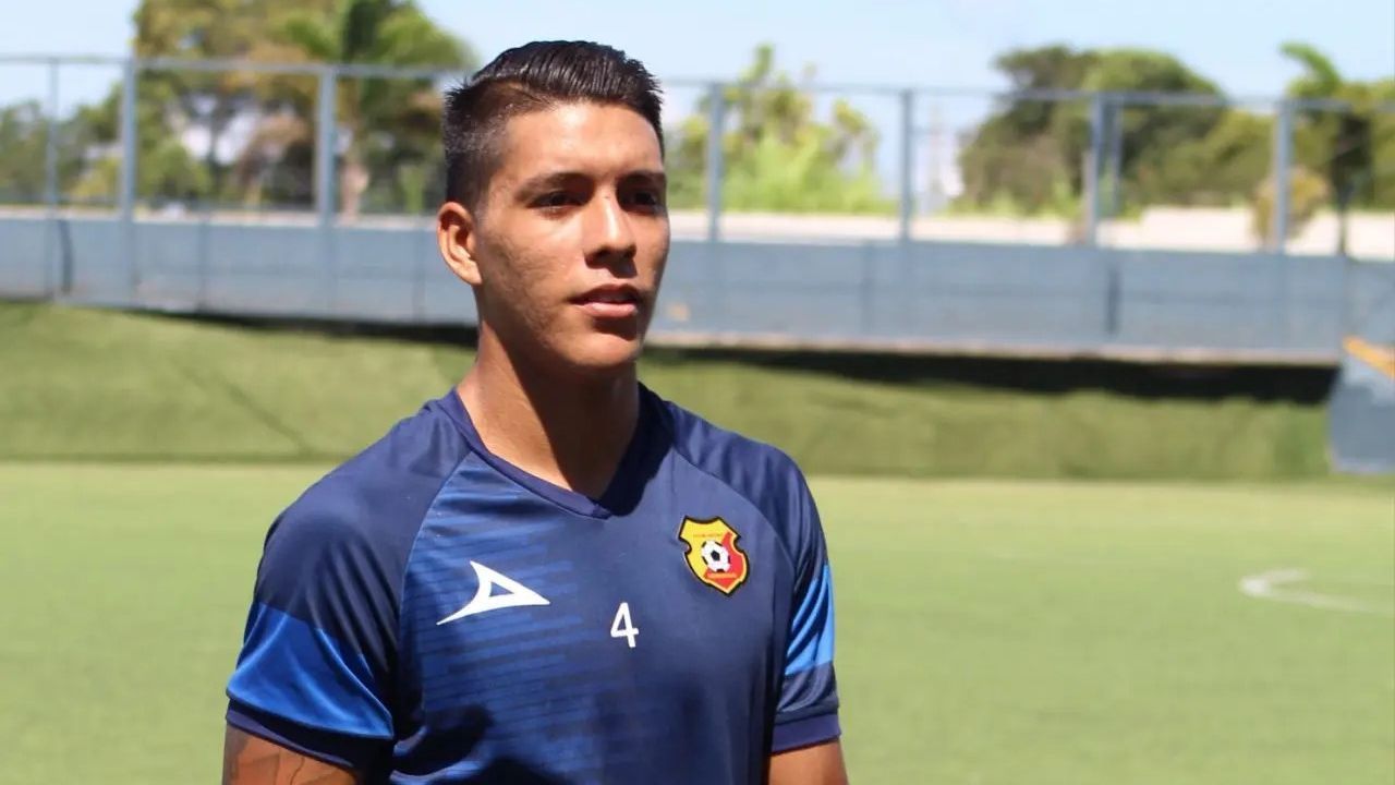 Regreso de Orlando Galo mueve fibras sensibles en el Herediano - ESPN