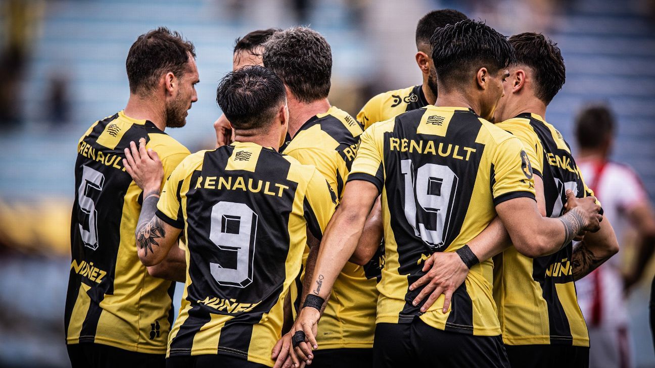 Since when had Peñarol not won five consecutive matches? - ESPN