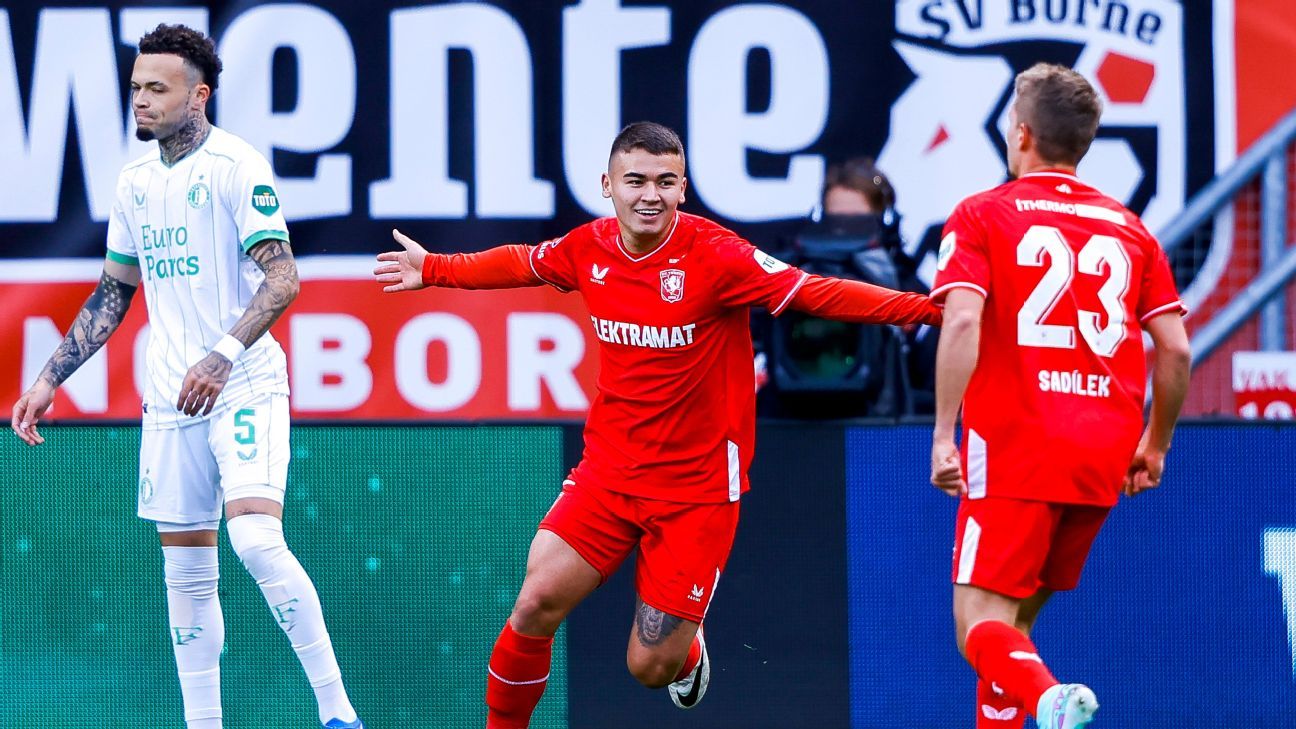 Manfred Ugalde encabeza mayor venta del Twente por encima de Tadic, Ruiz y Ziyech - ESPN