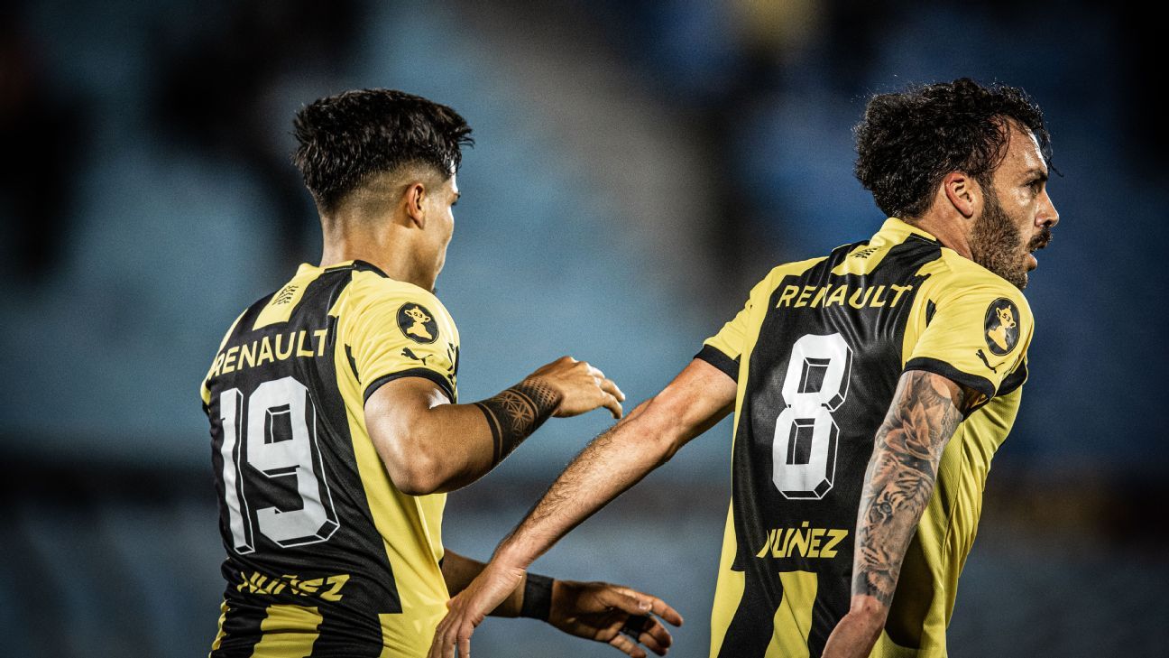 Matías Arezo y Sebastián Rodríguez, reconocidos en los Premios AUF - ESPN