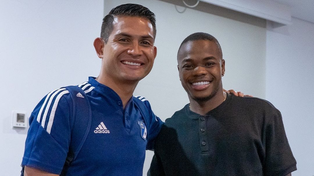 Carlos Andrés Gómez visitó a Millonarios ante de la final vs. Nacional - ESPN