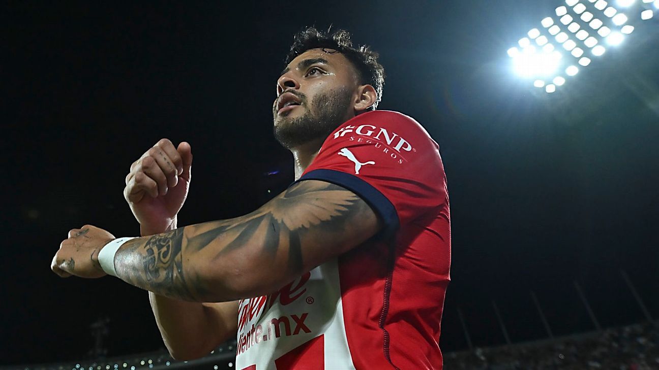 Paunovic mantiene a Alexis Vega como suplente para iniciar la Liguilla - ESPN