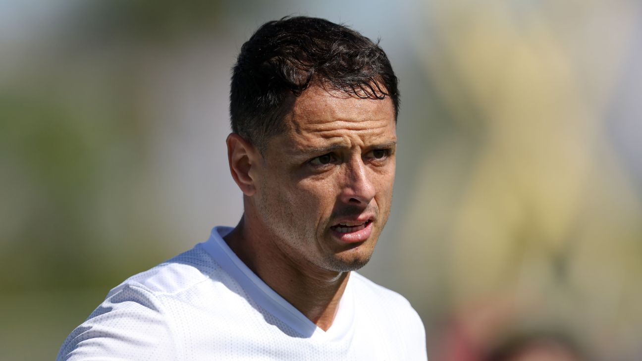 Chicharito desea regresar a Chivas y firmar lo más pronto posible - ESPN