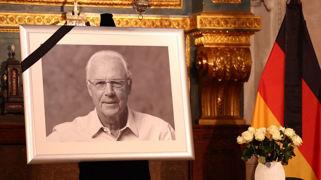 Beckenbauer enterrado en Múnich en ceremonia familiar y cerca de la tumba de su hijo - ESPN