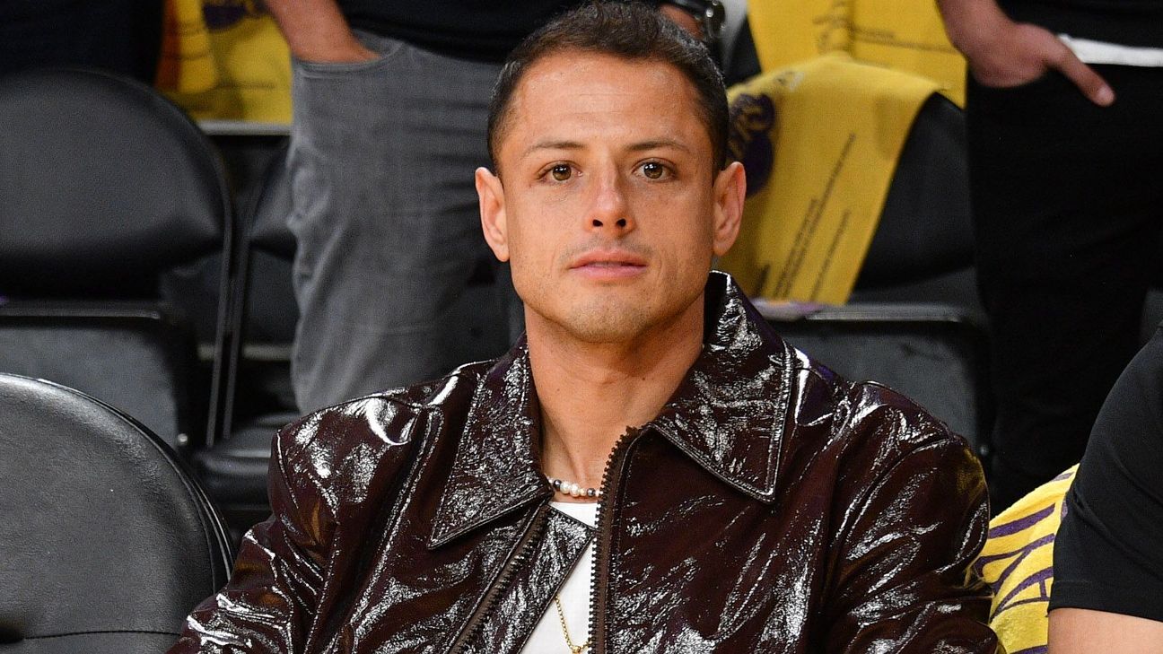 Chicharito anuncia que regresará 