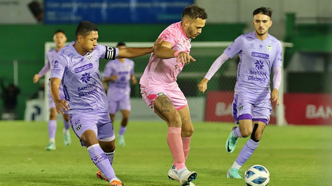 Oscar Castellanos y 'Cheka' Hernández se encargan de cortar la racha de Mixco en el Pensativo - ESPN