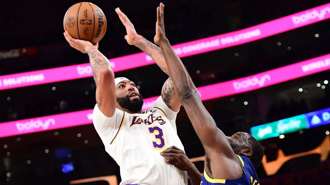 LeBron James scores 33, but Lakers lose without Anthony Davis - ESPN