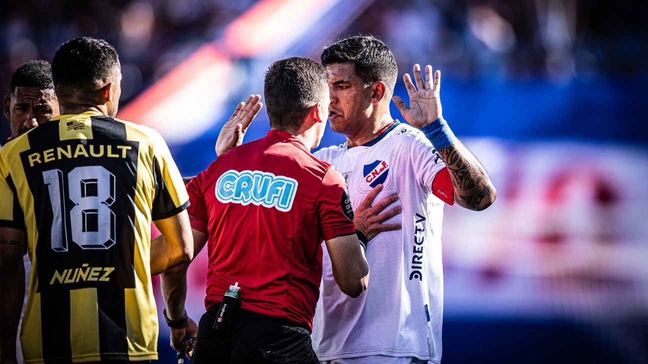 El clásico entre Peñarol-Nacional tiene árbitro confirmado: la última vez expulsó a cuatro jugadores - ESPN