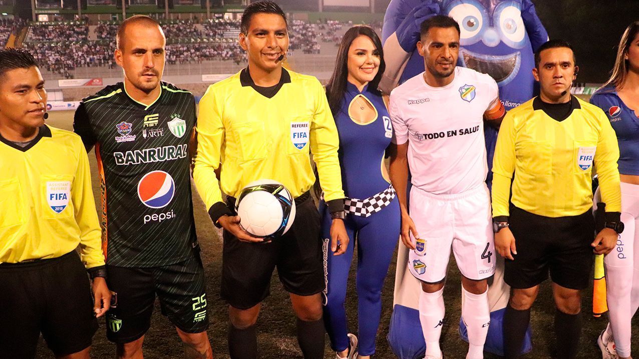 Así fue la última vez que Comunicaciones jugó de local en el estadio Cementos Progreso - ESPN