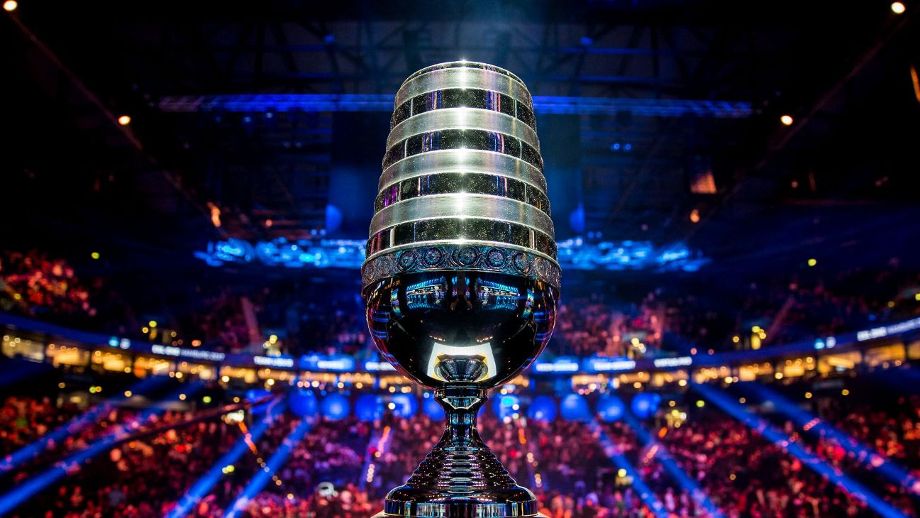 r373626_1296x729_16-9.jpg&w=920&h=518&sc