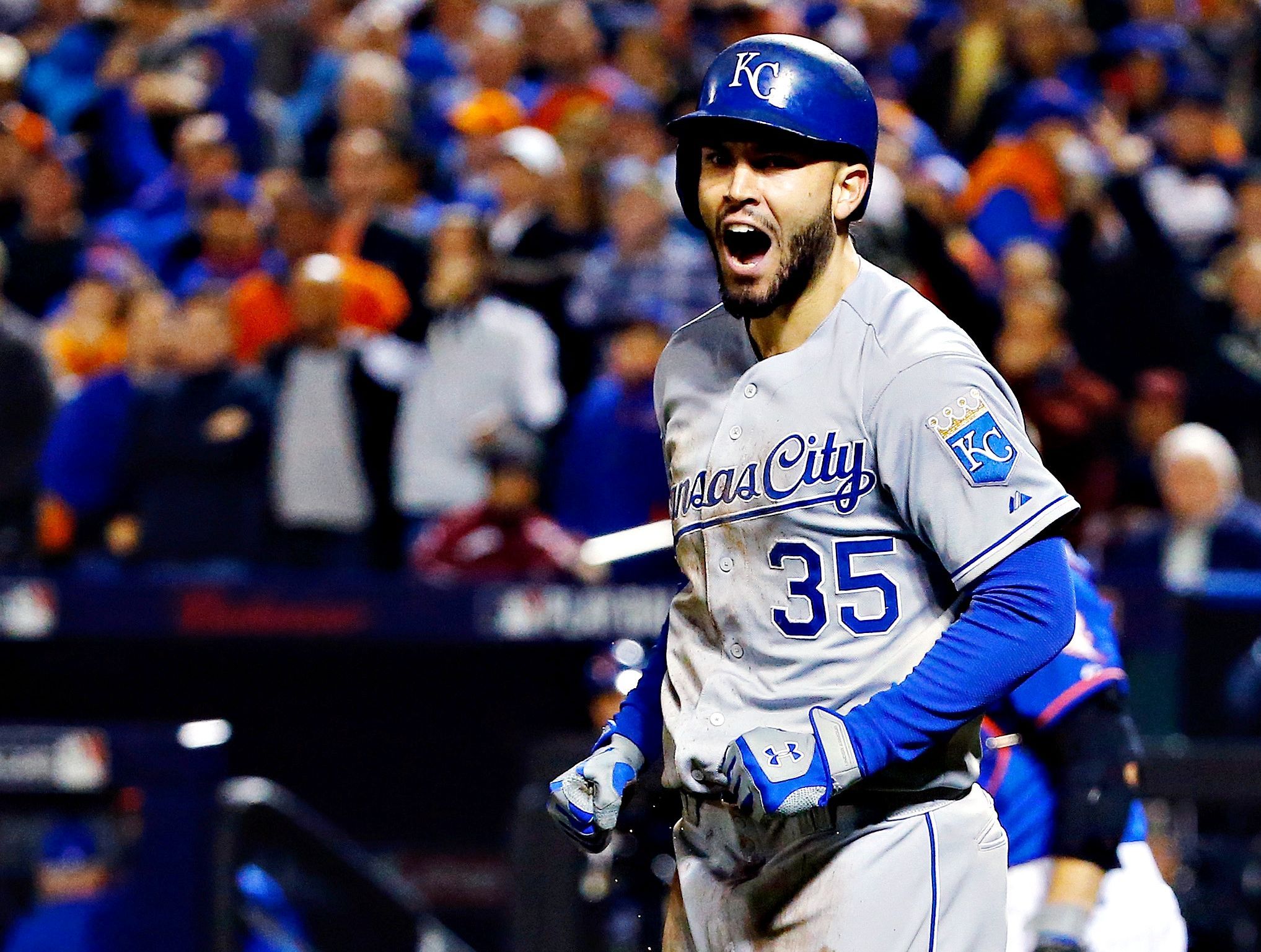 Eric Hosmer anota