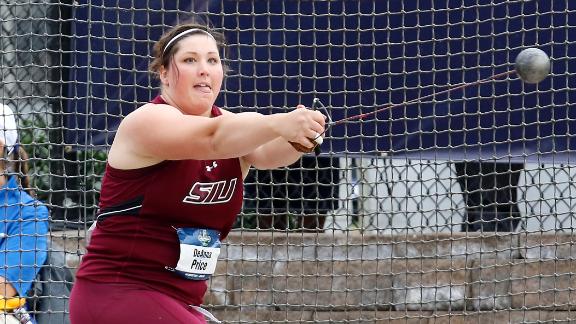 Deanna Price Wins Track And Field Hammer Throw 0473