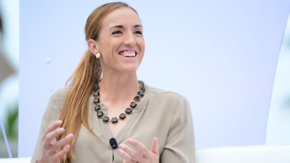 Monica Abbott confirms plans to go for gold at Tokyo Olympics - ESPN