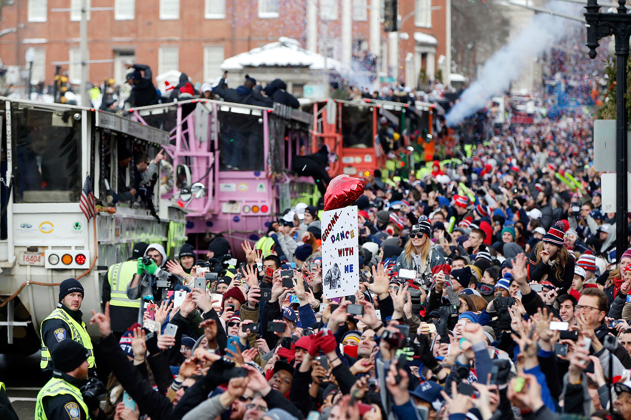 bos_patriots_parade_13.jpg