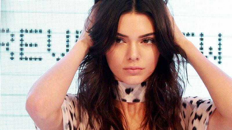 Ballet appropriation? Kendall Jenner's Vogue Espana shoot sparks debate - ESPN