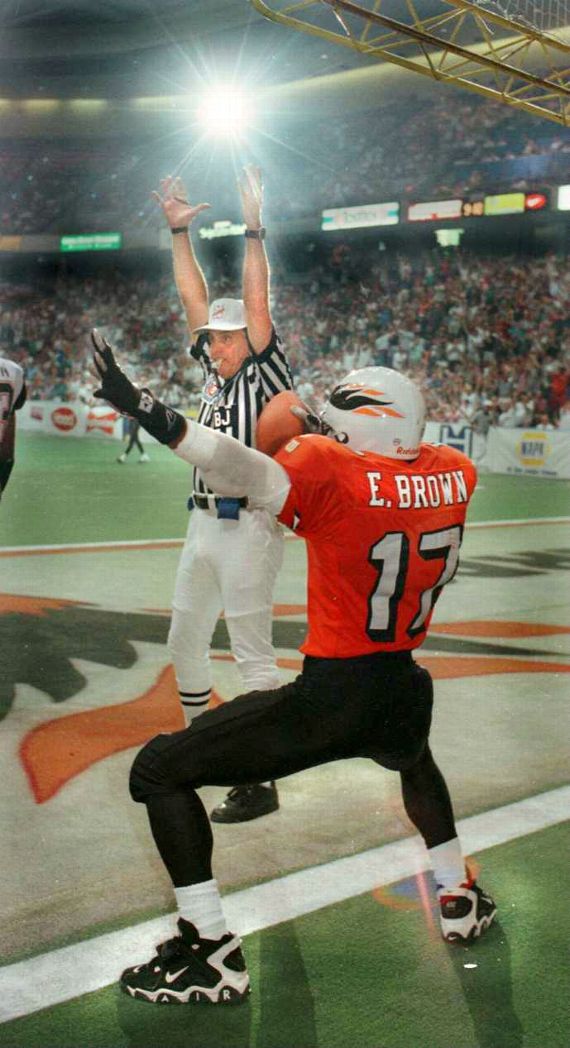Why is Antonio Brown playing for the Albany Empire? How troubled ex-NFL WR  became arena football league owner