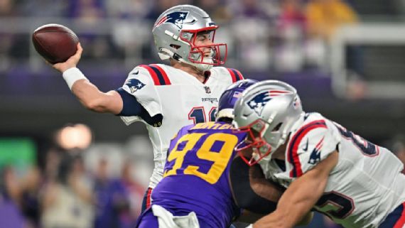 Patriots' Hunter Henry disputes overturned TD in loss to Vikings - ESPN
