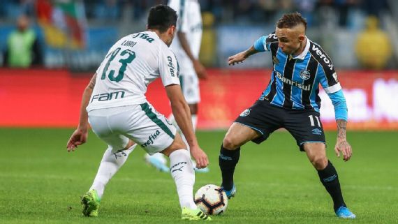 Grêmio acaba superado pelo Palmeiras no jogo de ida das quartas de