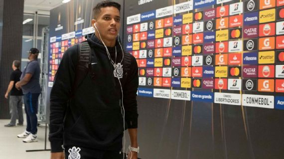 Corinthians divulga venda de Pedrinho em balanço e evita prejuízo maior no semestre