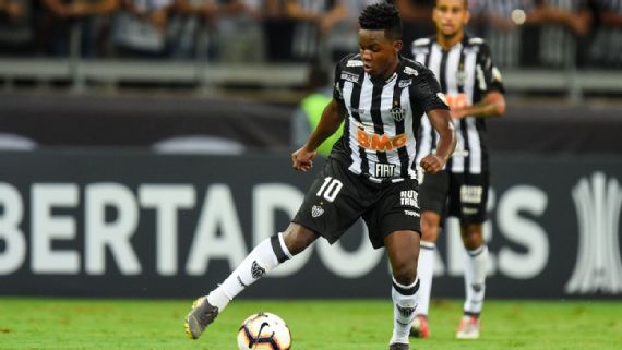 Corinthians abre negociação para tentar contratar Cazares, do Atlético-MG