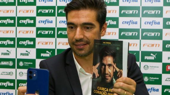 Em livro, Abel Ferreira dá 8 sugestões para melhorar futebol brasileiro