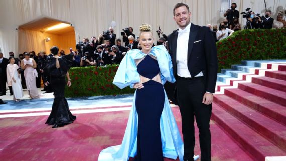Caroline Wozniacki and David Lee at Met Gala 2022