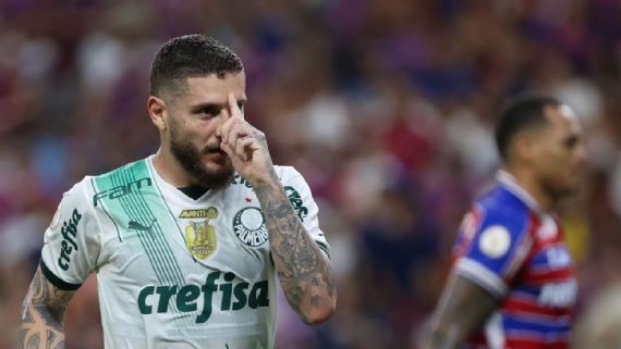 De saída do Palmeiras, Zé Rafael é alvo de quatro clubes para 2025; veja bastidores