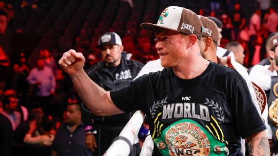 Canelo Alvarez prepares for megafight.