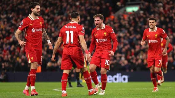Liverpool players celebrating