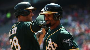 A's Billy Beane, Bob Melvin discuss Matt Olson's injury