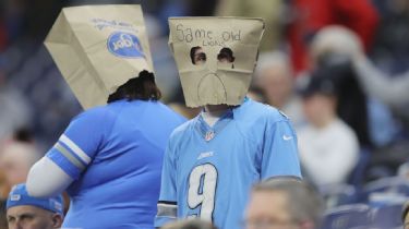 10 worst moments from sports fans