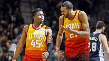 Utah Jazz react to Donovan Mitchell 'having fun again,' being