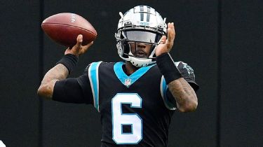 Panthers backup P.J. Walker shows he's good enough to beat the Lions - ESPN  - Carolina Panthers Blog- ESPN