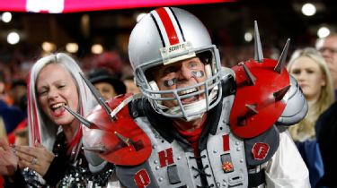 Why Is The College Football World Sleeping On Ohio State?
