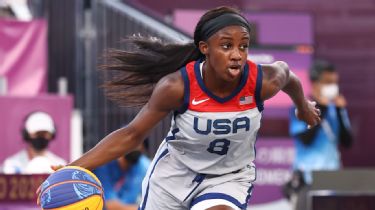 South Bend's Diggins-Smith coached by her idol Dawn Staley in Olympics