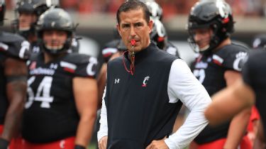 Cincinnati celebrates Senior Day by staking its College Football Playoff  claim in style - The Athletic