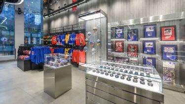 The new NHL Flagship Shop is located in Hudson Yards and offers