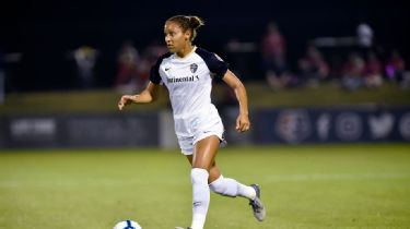 Did Christian soccer player Jaelene Hinkle skip U.S. women's team trip  because they wore pride jerseys? - Outsports