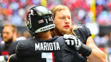 marcus mariota in falcons jersey