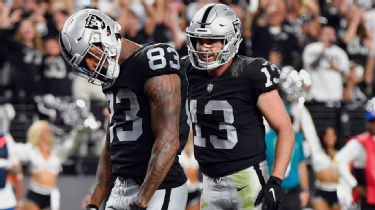 Fantasy football news & notes: Raiders Waller, Renfrow to IR - ESPN