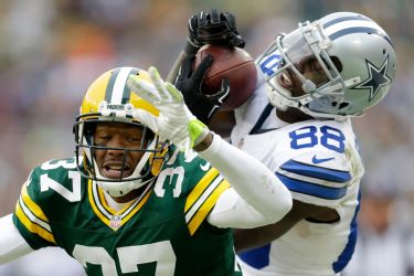 Green Bay Packers beat Dallas Cowboys after crucial video reversal