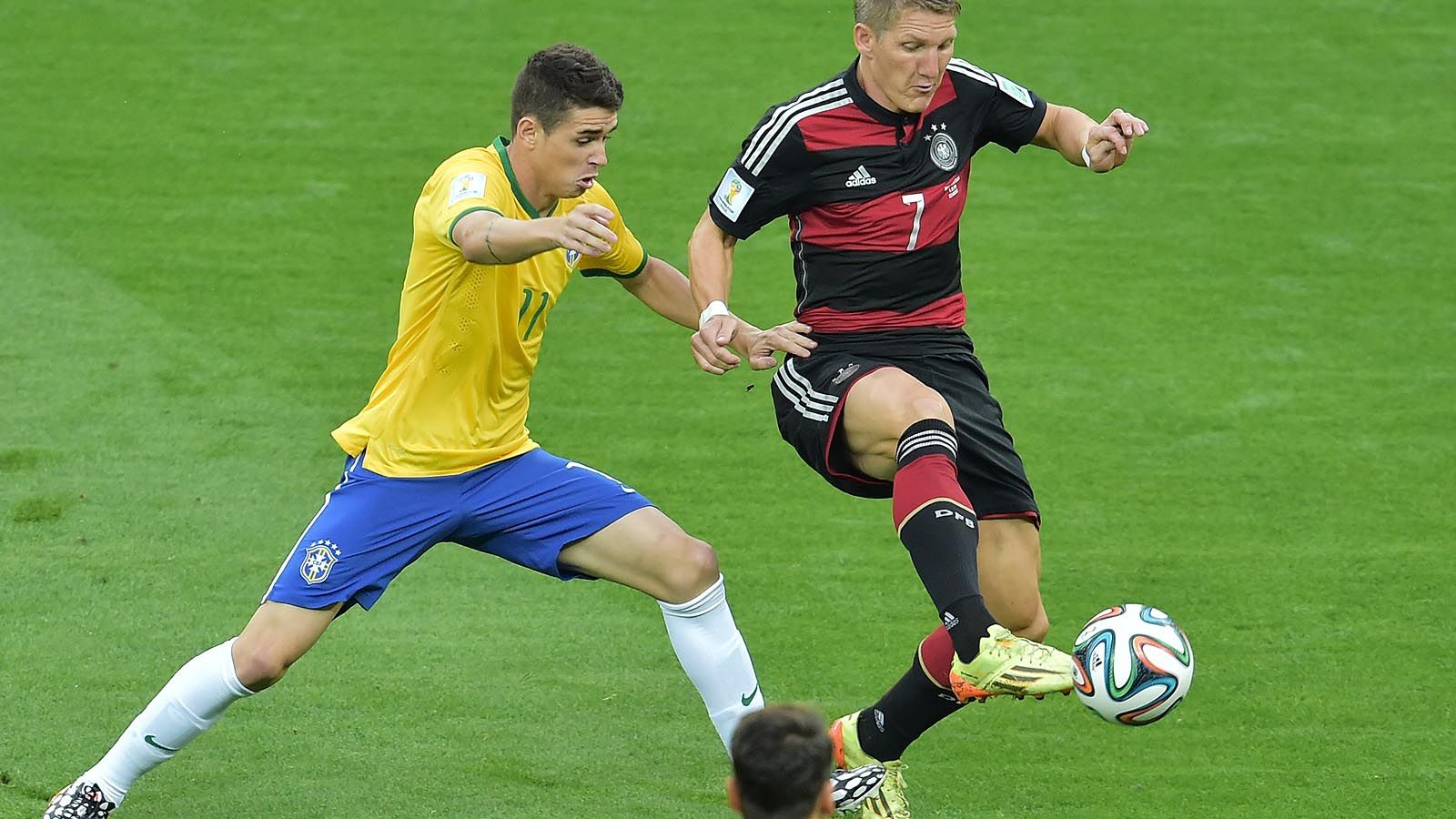Германия 1 июля. Бразилия Германия 1-7. ЧМ 2014 Германия Бразилия 7:1. ЧМ 2014. Полуфинал. Бразилия - Германия. Бразилия Германия 2014.