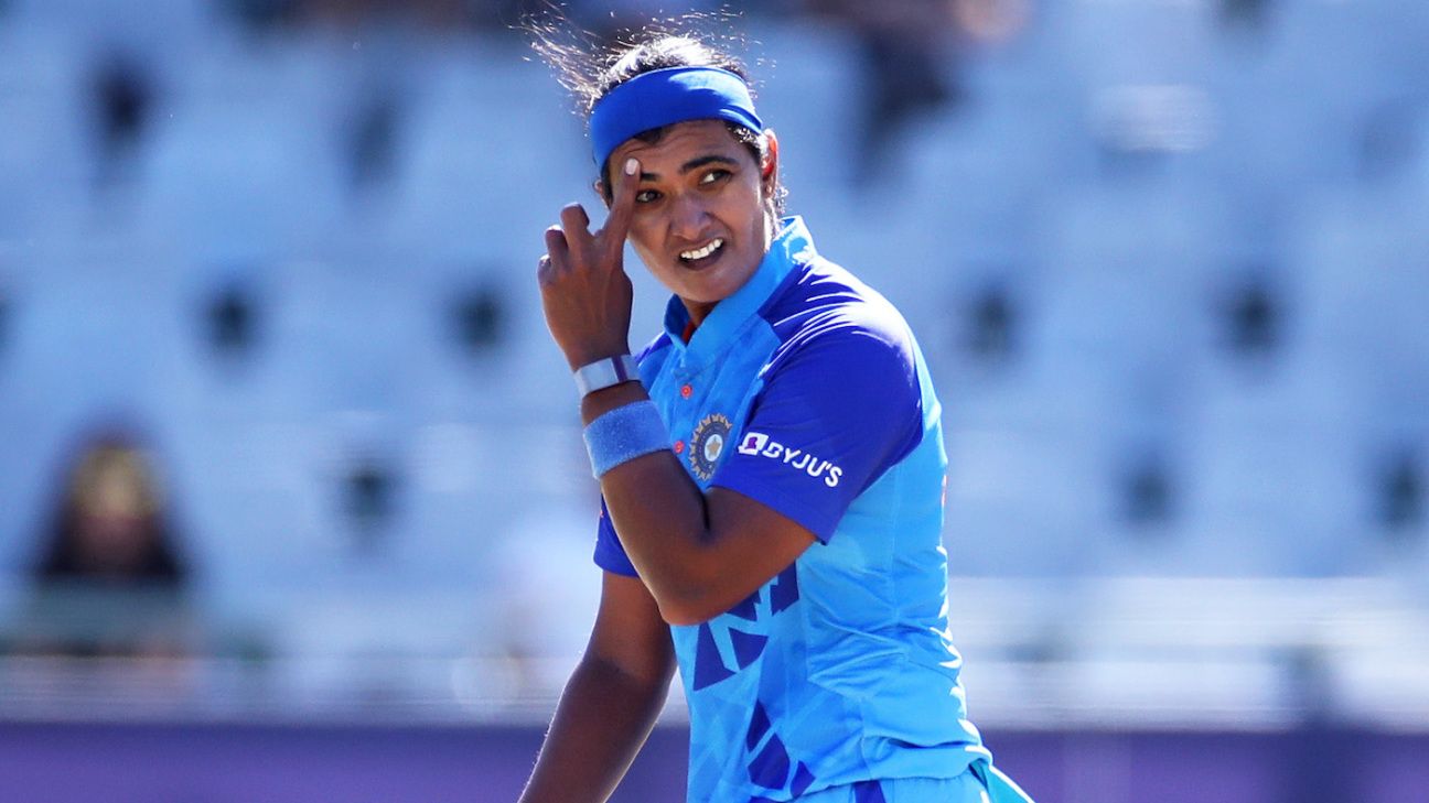 Shikha Pandey to play for Canterbury Magicians in Women's Super Smash 2024-25