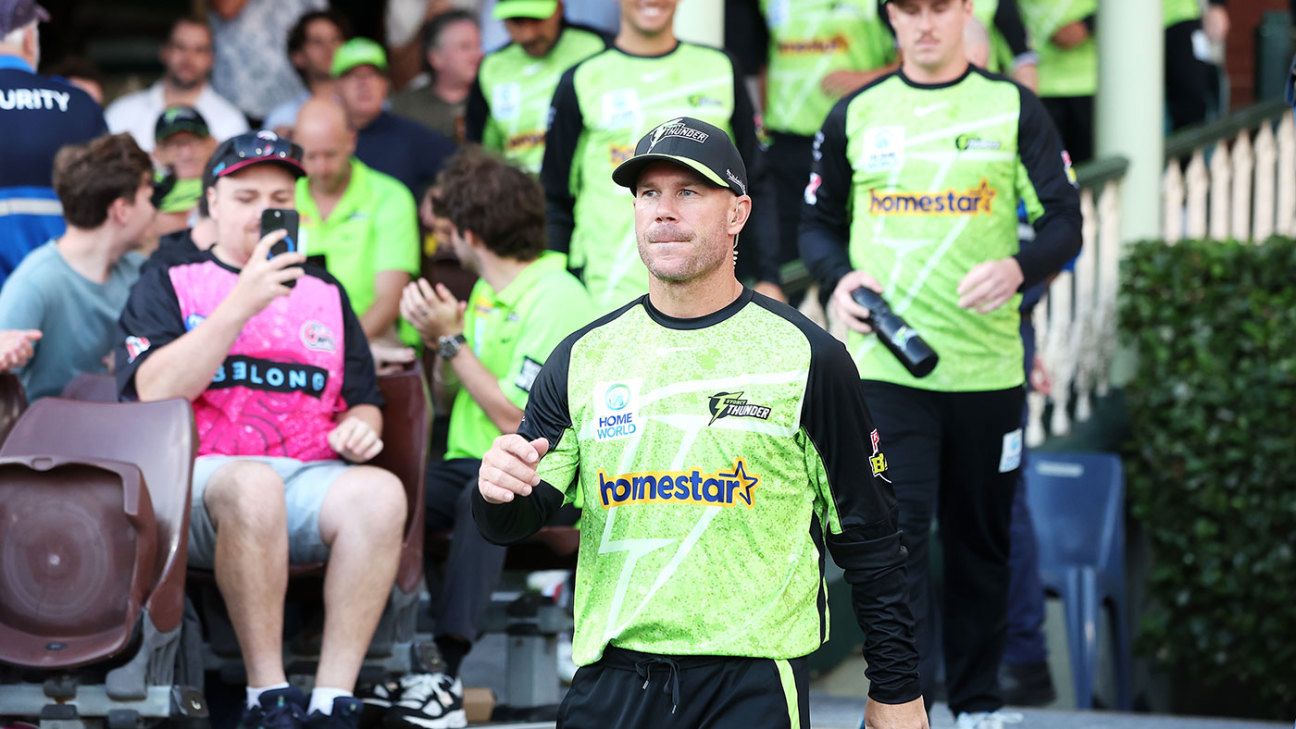 Warner ‘still the best by a country mile’ as he leads Thunder to BBL final