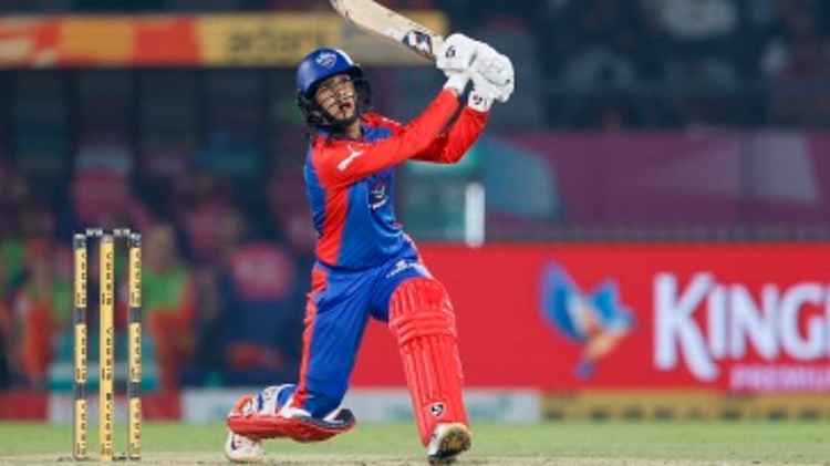 डब्ल्यूपीएल फाइनल से पहले मंधाना और रोड्रिग्स ने मस्ती की